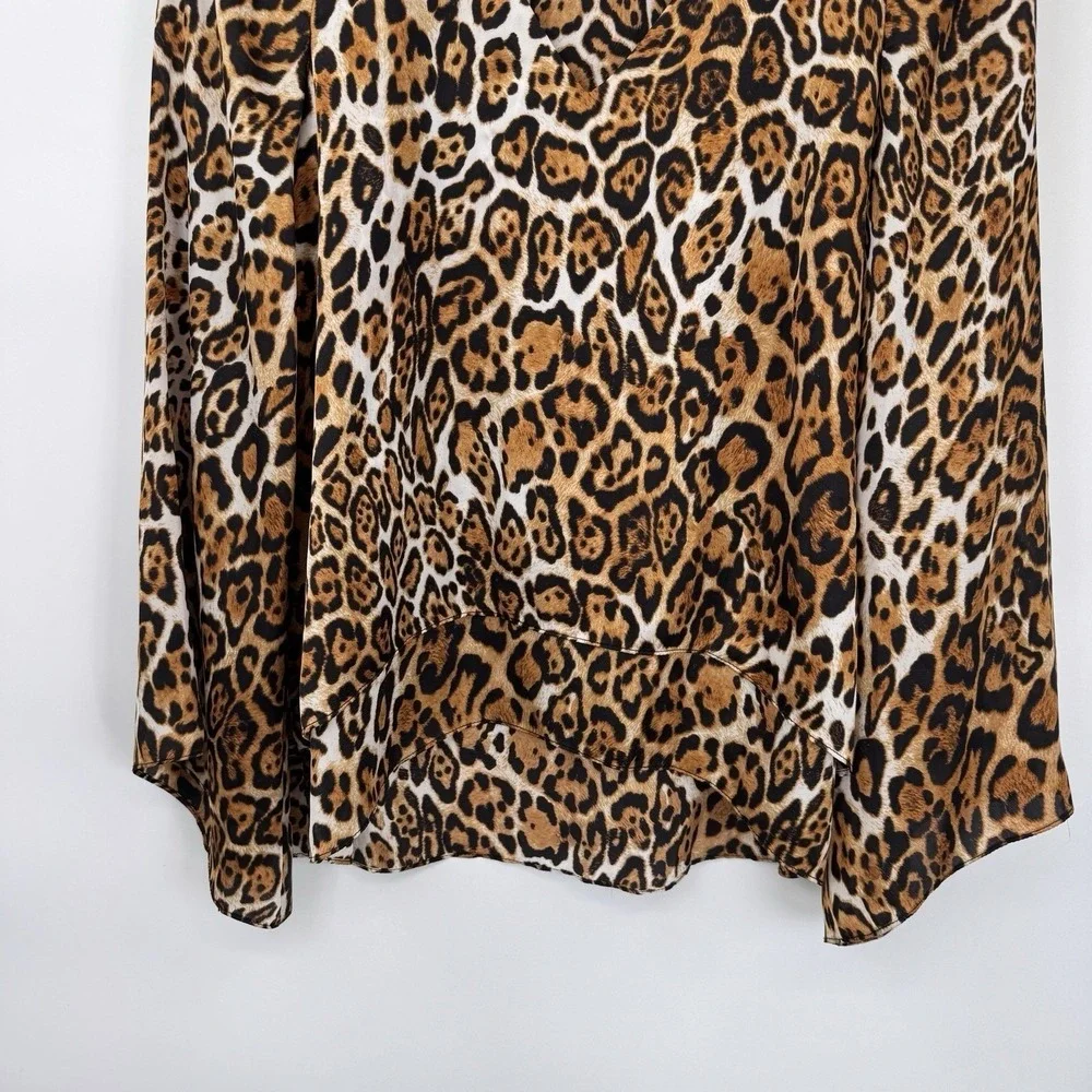 Boston Proper Top Womens 2 Brown Animal Print Mob Wife Satin Polyester - Picture 4 of 16
